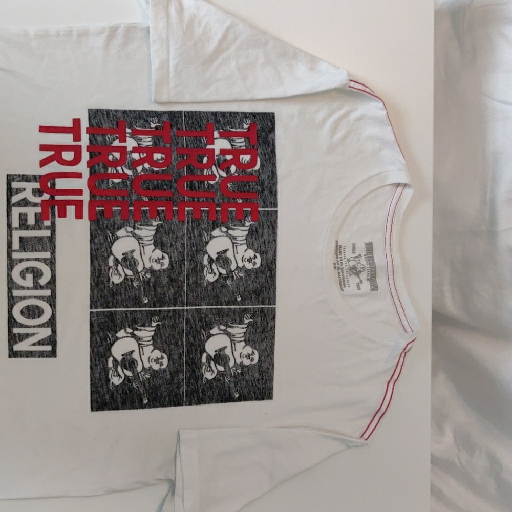Men's T shirt